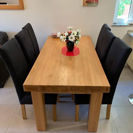 2 Bedroom - Only 100 Metres From The Fabulous Meia Meia Praia
